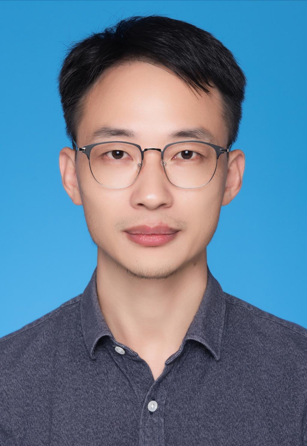 张爱军 在自然科学研究征途上探寻真理的足迹
